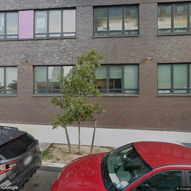 Hunters Point Elementary School